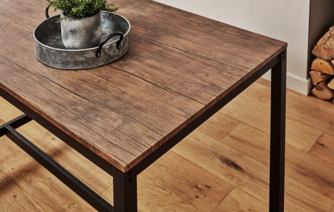 Sheffield Dining Table