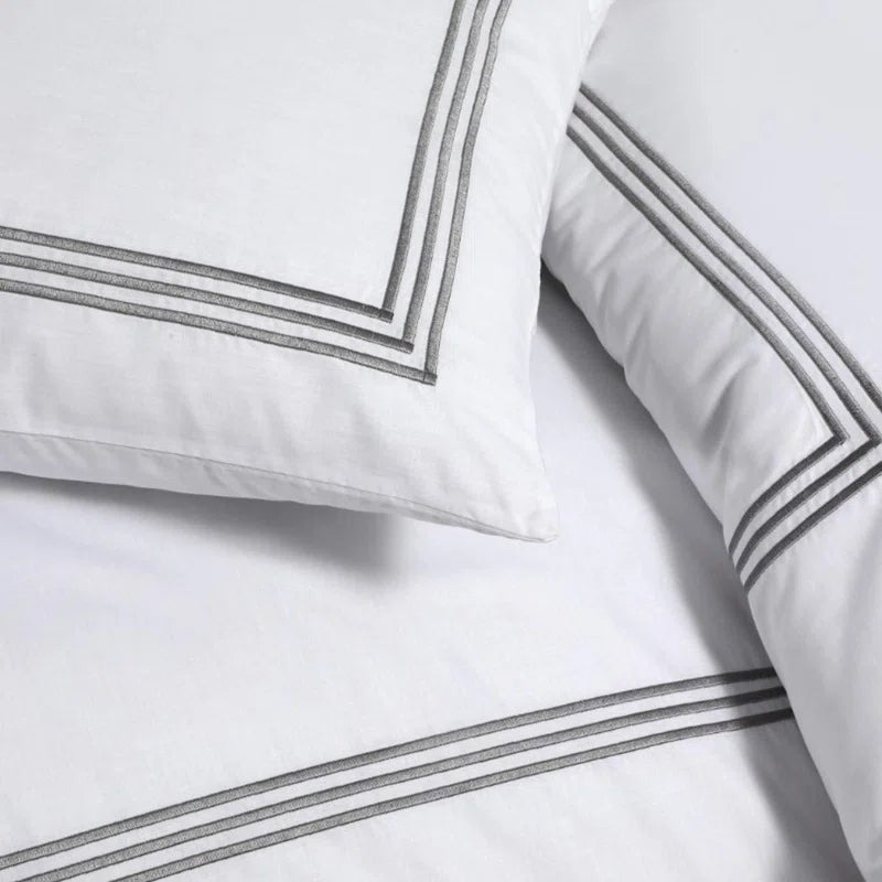 Microfiber 3 Piece Luxury Bratta Stitch Duvet Cover Sets With Pillowcase
