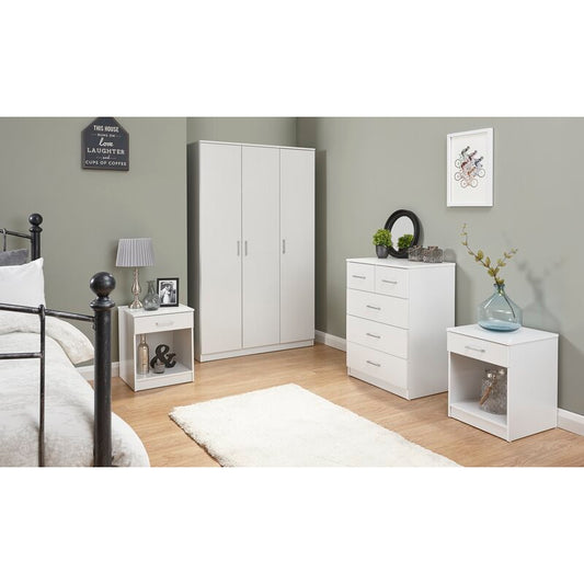 Charents 4 Piece Bedroom Set