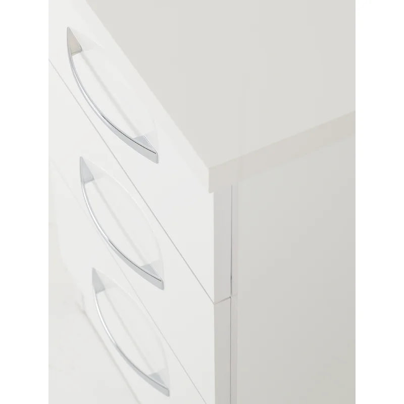 Cascio 4 Piece Bedroom Set