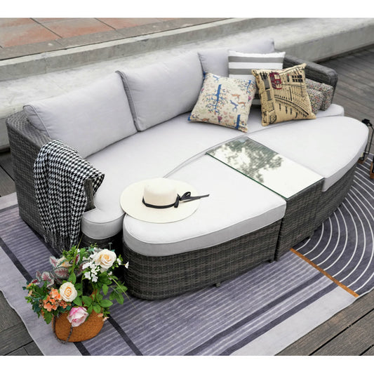 156.51cm Wide Outdoor Garden Daybed with Cushions