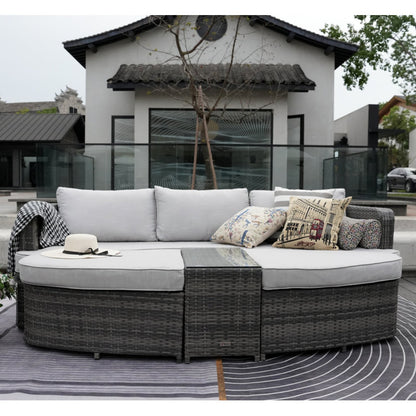 156.51cm Wide Outdoor Garden Daybed with Cushions