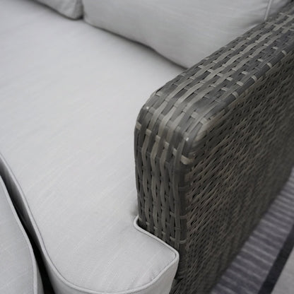 156.51cm Wide Outdoor Garden Daybed with Cushions