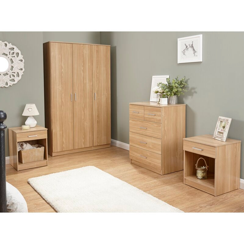 Charents 4 Piece Bedroom Set