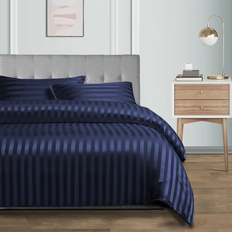 Microfibre 250 Thread Count Reversible Modern & Contemporary Reversible Duvet Cover Set