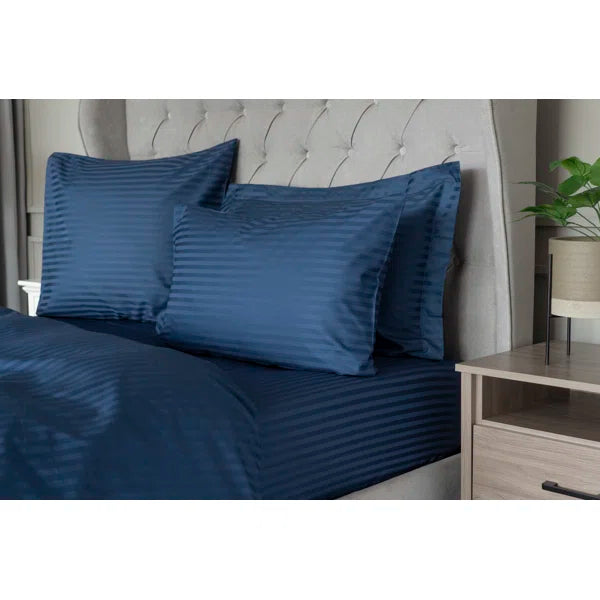 Plain Dye 540 TC Egyptian-Quality Cotton Satin Striped Duvet Cover Set with Pillowcases