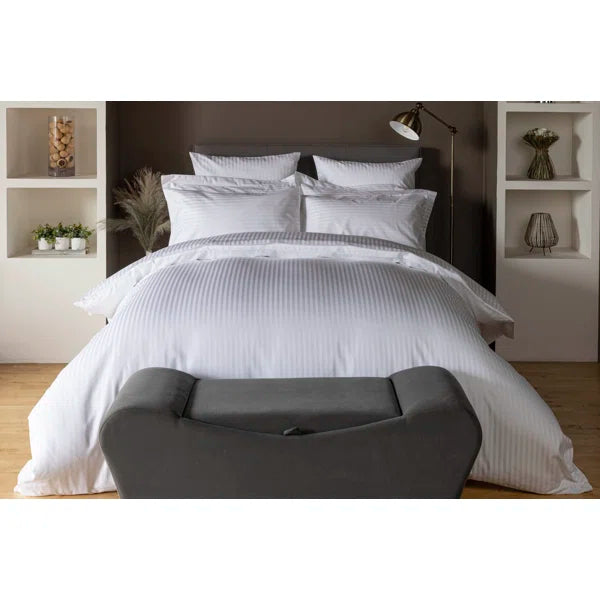 Plain Dye 540 TC Egyptian-Quality Cotton Satin Striped Duvet Cover Set with Pillowcases