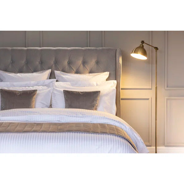 Plain Dye 540 TC Egyptian-Quality Cotton Satin Striped Duvet Cover Set with Pillowcases